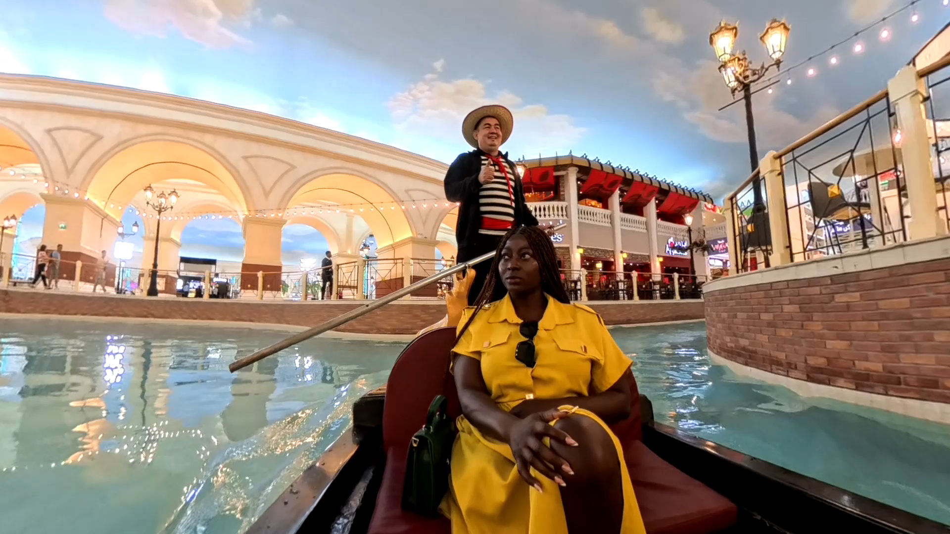 Doris in the mall