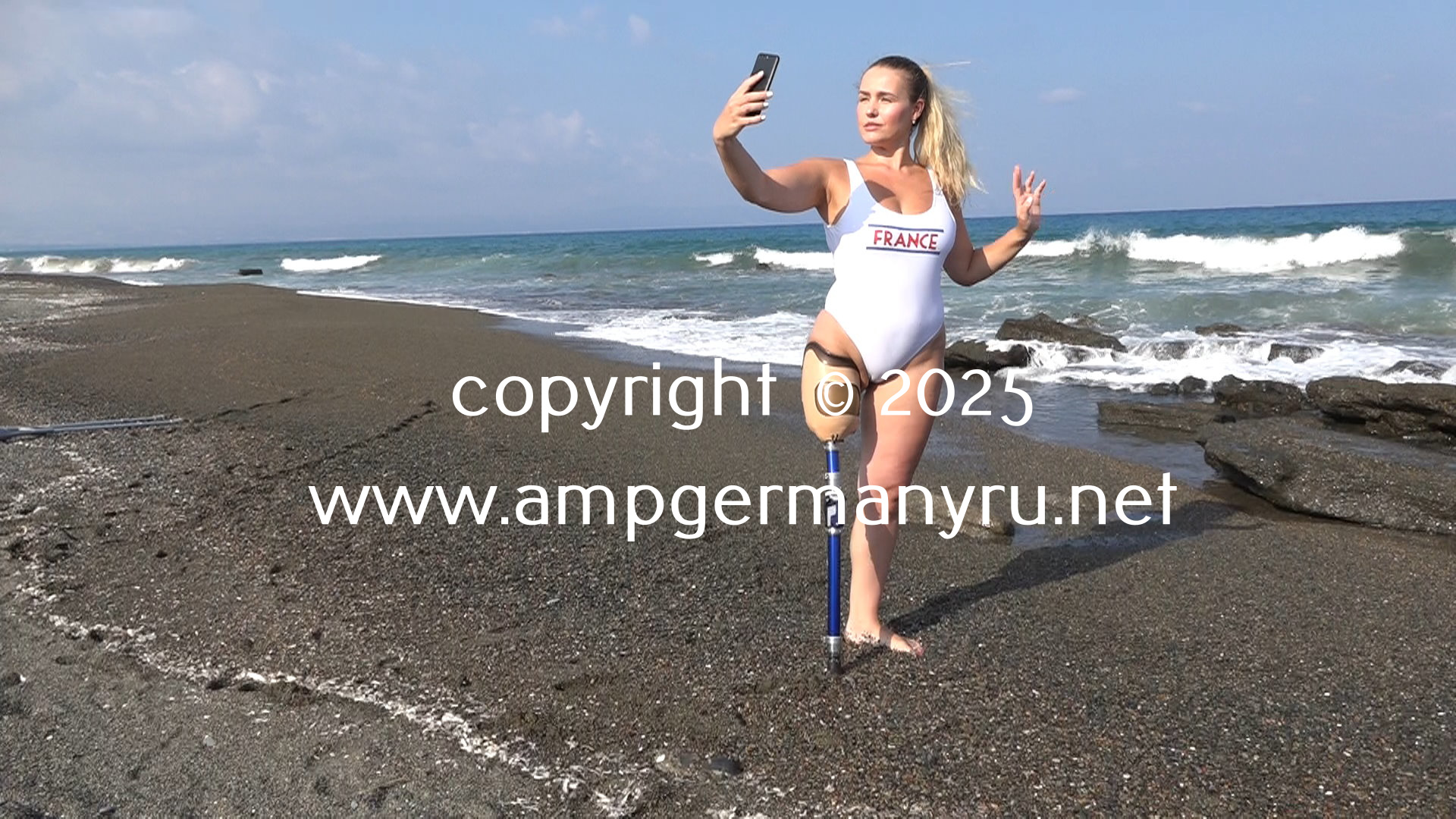 Jolie Waterfun and Pegleg